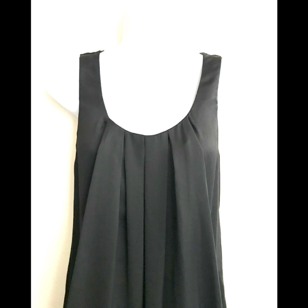 Draped LBD for effortless style with pockets! - Picture 4 of 7
